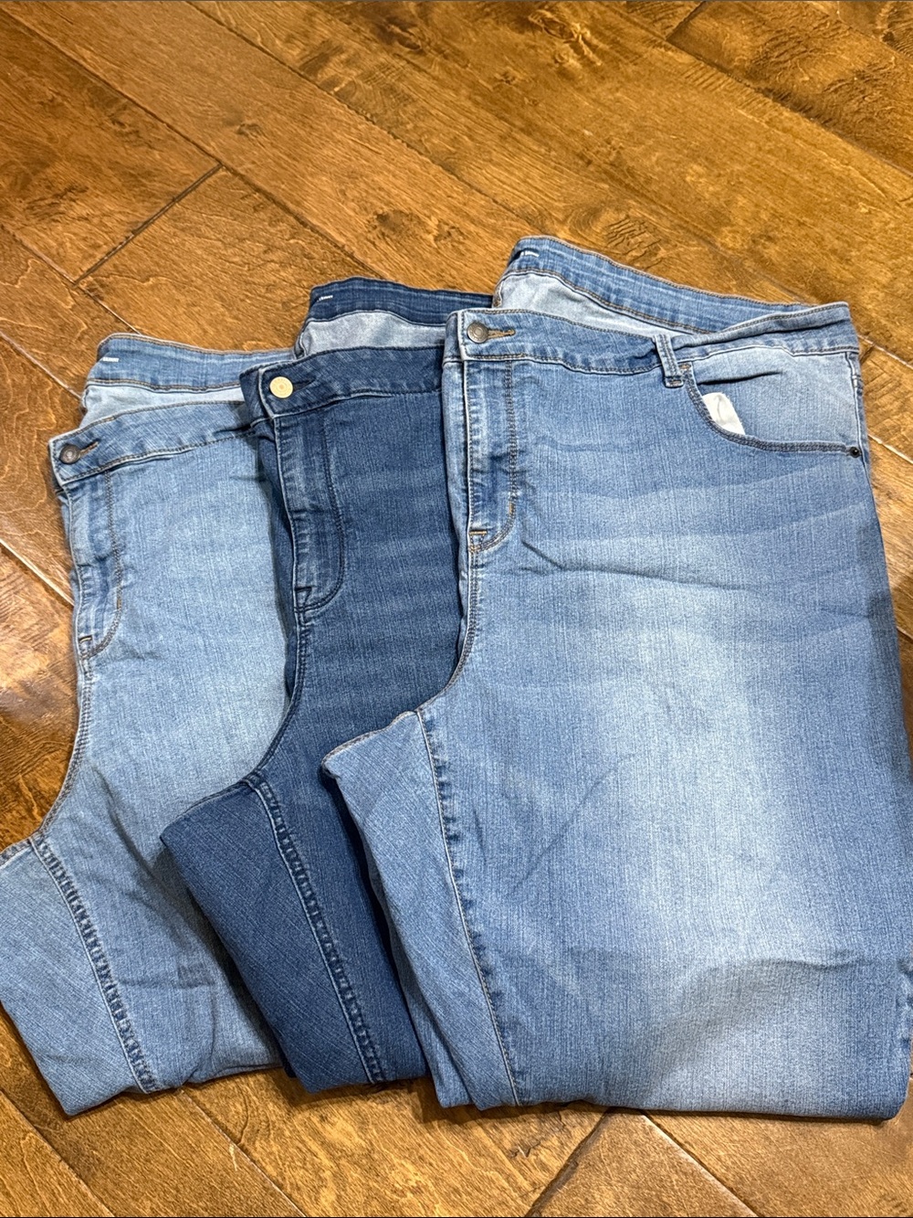 Old Navy Women’s Skinny Jeans - Light & Dark Blue Washes